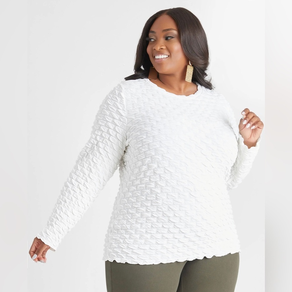 BNWT- Ashley Stewart textured knitted top - Picture 3 of 3